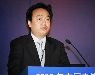杨小伟